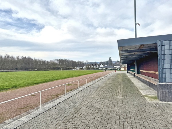 Sportzentrum Binnerfeld-Stadion - Arnsberg-Neheim