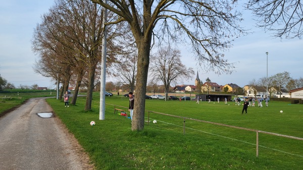 Sportplatz Hergolshausen - Waigolshausen-Hergolshausen