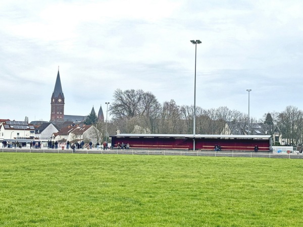 Sportzentrum Binnerfeld-Stadion - Arnsberg-Neheim