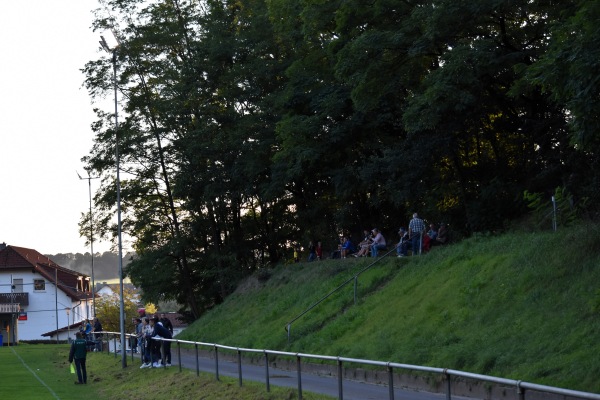 Sportplatz Saure Hecke - Wetter/Hessen-Unterrosphe