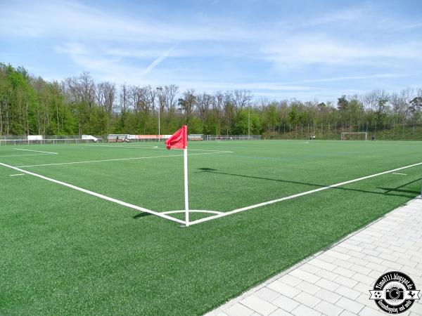 FV-Sportanlage - Kunstrasenplatz am Berg - Löchgau