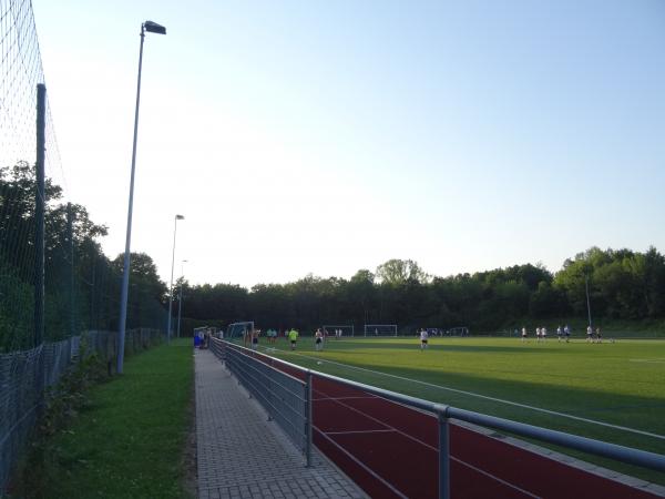 Sportplatz am Himberger See - Bad Honnef-Rottbitze