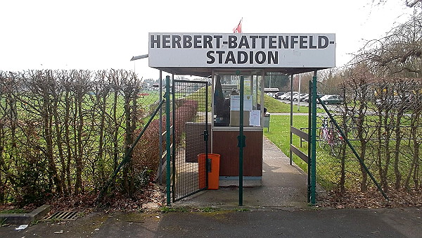 Herbert-Battenfeld-Stadion  - Schwalmstadt-Ziegenhain