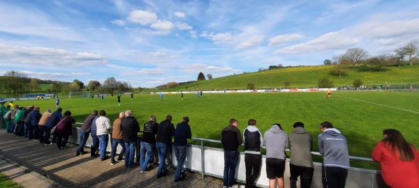 Hasselbach-Stadion - Ravenstein-Oberwittstadt