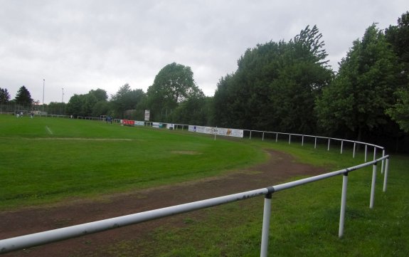 Sportanlage an der Bahn - Düren-Derichsweiler