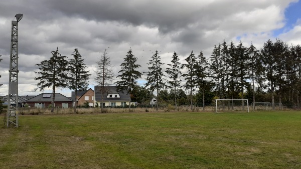 Sportanlage Bardowicker Straße B-Platz - Stadion In Radbruch