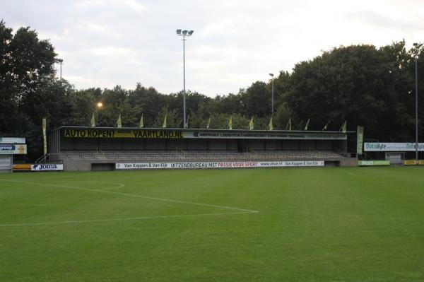Sportpark De Beek veld B - Bergen op Zoom-Halsteren