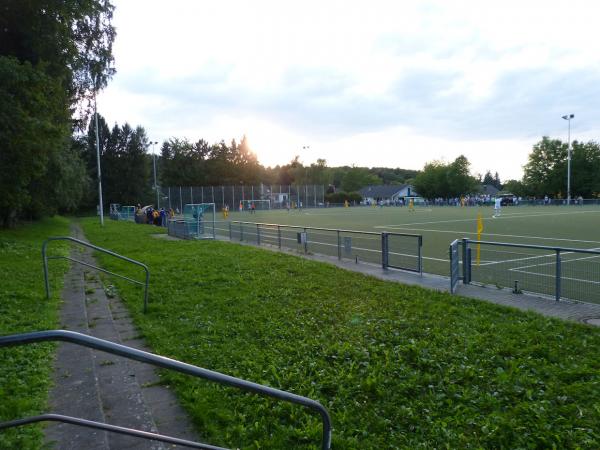 Sportplatz Am Wolfsbach - Bonn-Heidebergen