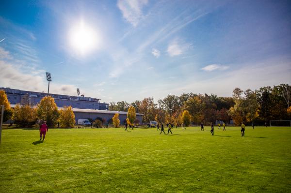 Max-Morlock-Stadion Nebenplatz 3 - Nürnberg-Dutzendteich