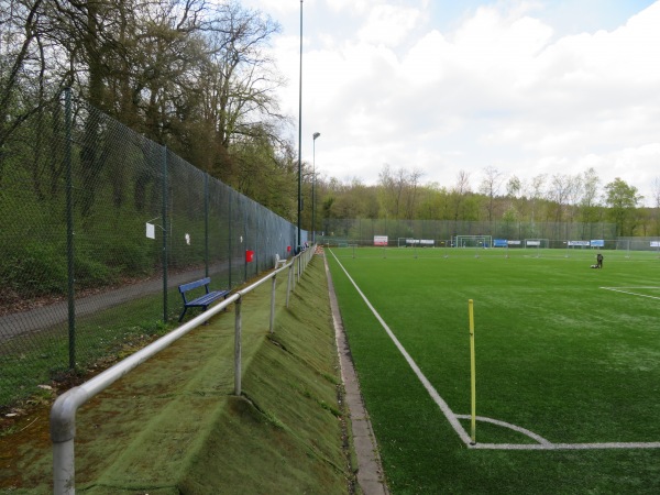 Sportanlage Klingenberg B-Platz - Hildesheim-Neuhof