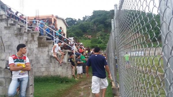 Estadio Julio Galindo  - Coxen Hole