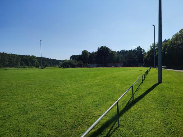 Sportanlage am Denkmal Platz 2 - Abenberg-Wassermungenau