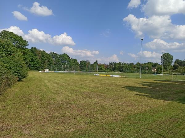 Sportplatz Im Hirtenfeld - Unterschwaningen