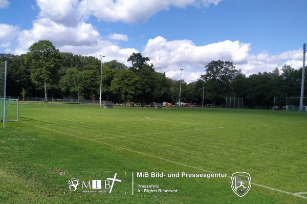 Herbert-Dröse-Stadion Nebenplatz 1 - Hanau-Wilhelmsbad