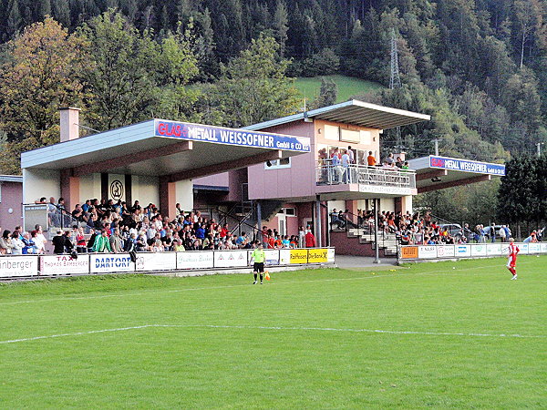 Hermann-Steinlechner-Sportanlage - Stadion in Schwarzach