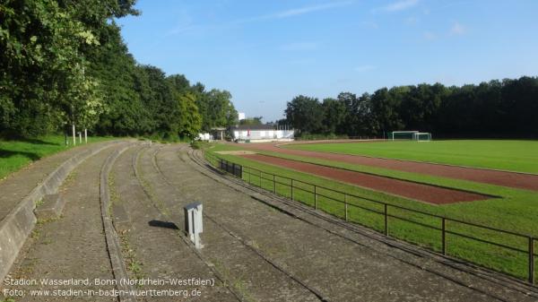 Bezirkssportanlage Stadion Wasserland - Bonn-Dottendorf