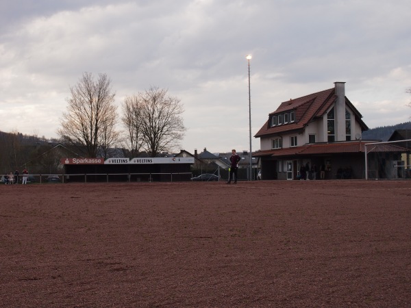 Sportplatz Am Anger - Meschede-Olpe