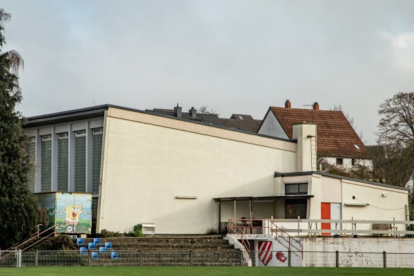 Sportfeld Pfingstweide - Gießen-Klein-Linden