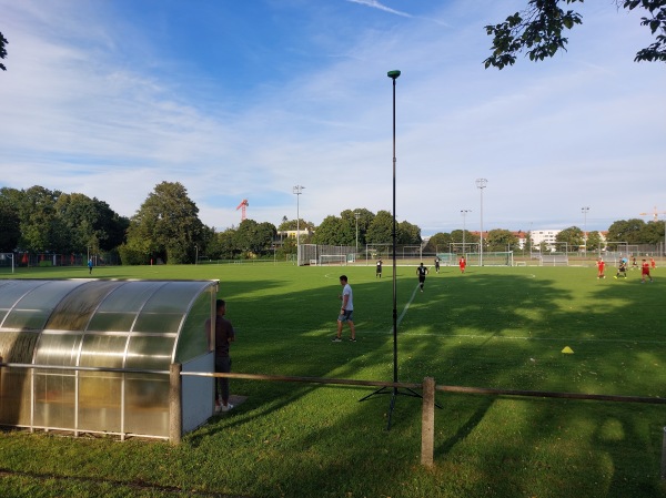 Bezirkssportanlage Aubinger Straße - München-Pasing