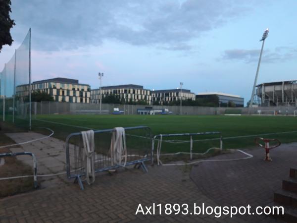 Stadion GOSiR Gdynia Boisko obok - Gdynia