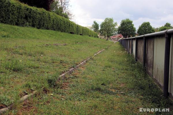 Sportplatz am Mühlberg - Linden/Hessen-Leihgestern