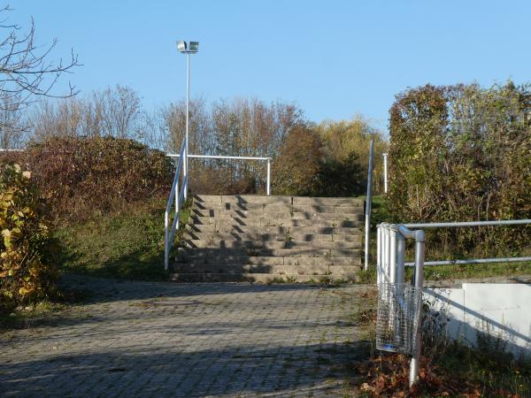 Schulsportplatz - Sickte