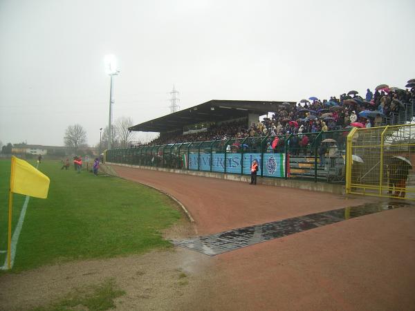 Stadio Comunale Pizzighettone - Stadion in Pizzighettone