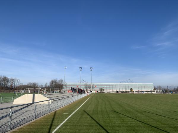 FC Bayern Campus Platz 3 - Stadion in München-Neuherberg