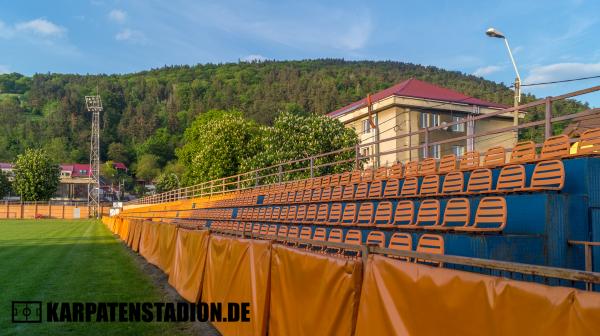 Stadionul Ceahlăul iarbă - Piatra Neamț