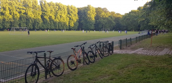 Sportplatz im Schloßgarten - Plön