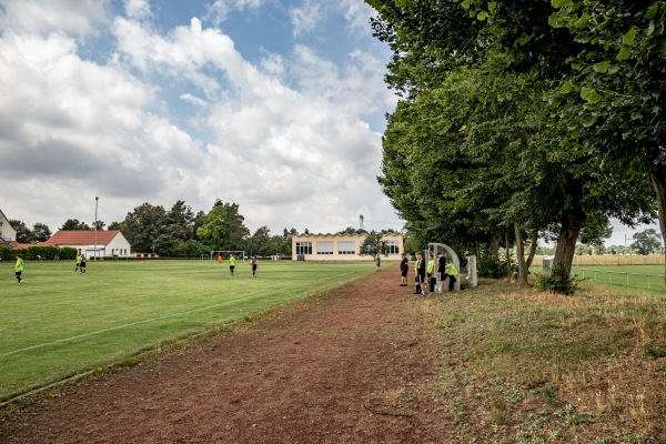 Sportanlage Großenhainer Straße - Ebersbach-Kalkreuth