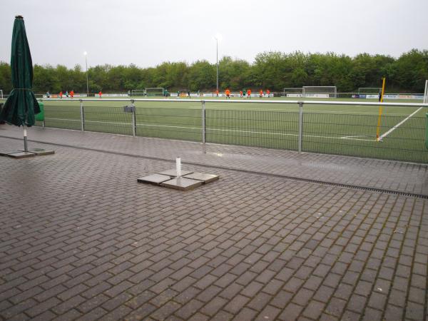 Städtische Sportanlage Berghausen - Stadion in Langenfeld/Rheinland- Berghausen