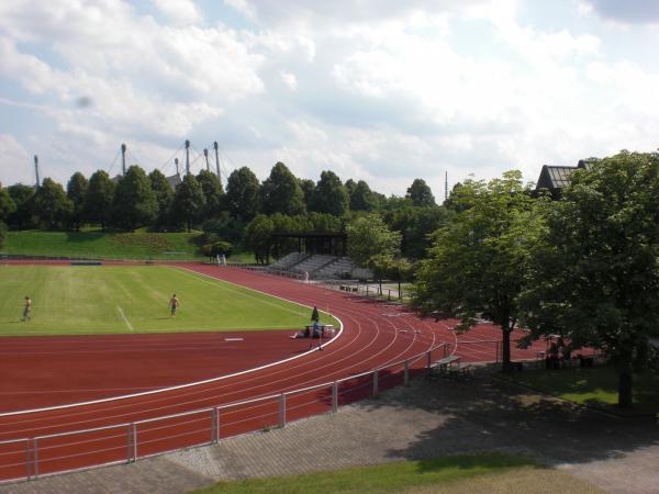 Stadion Zentrale Hochschulsportanlage - München-Milbertshofen-Am Hart